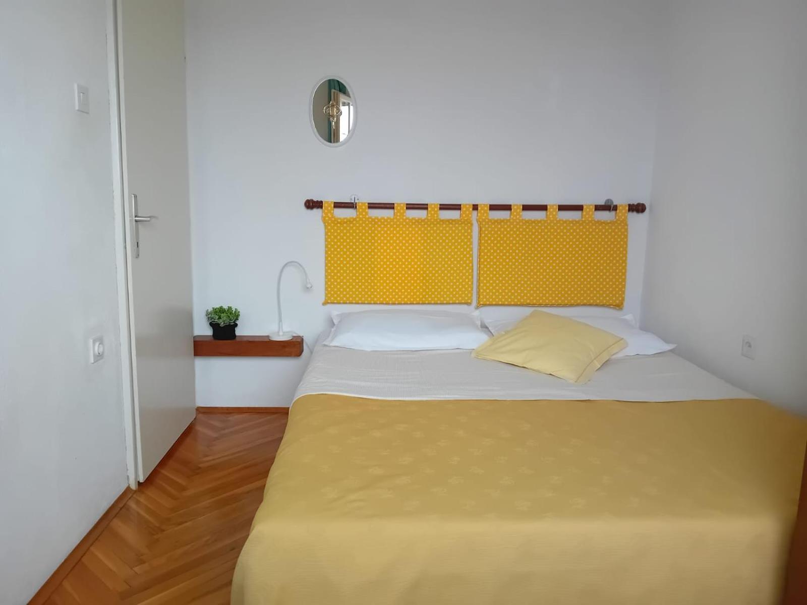 Holiday Home Sunce Pisak Exterior photo